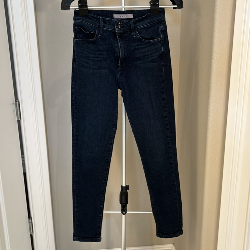 Women’s size 26 Joes Jeans skinny